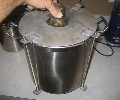 lid clamp system.png (1.11 MiB) Viewed 2740 times lid clamp system.png